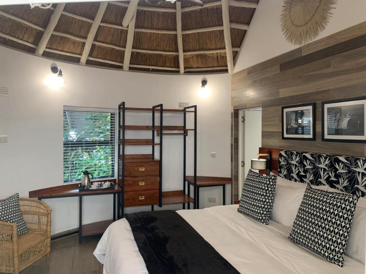 Pamarah Lodge Victoria Falls Exterior photo